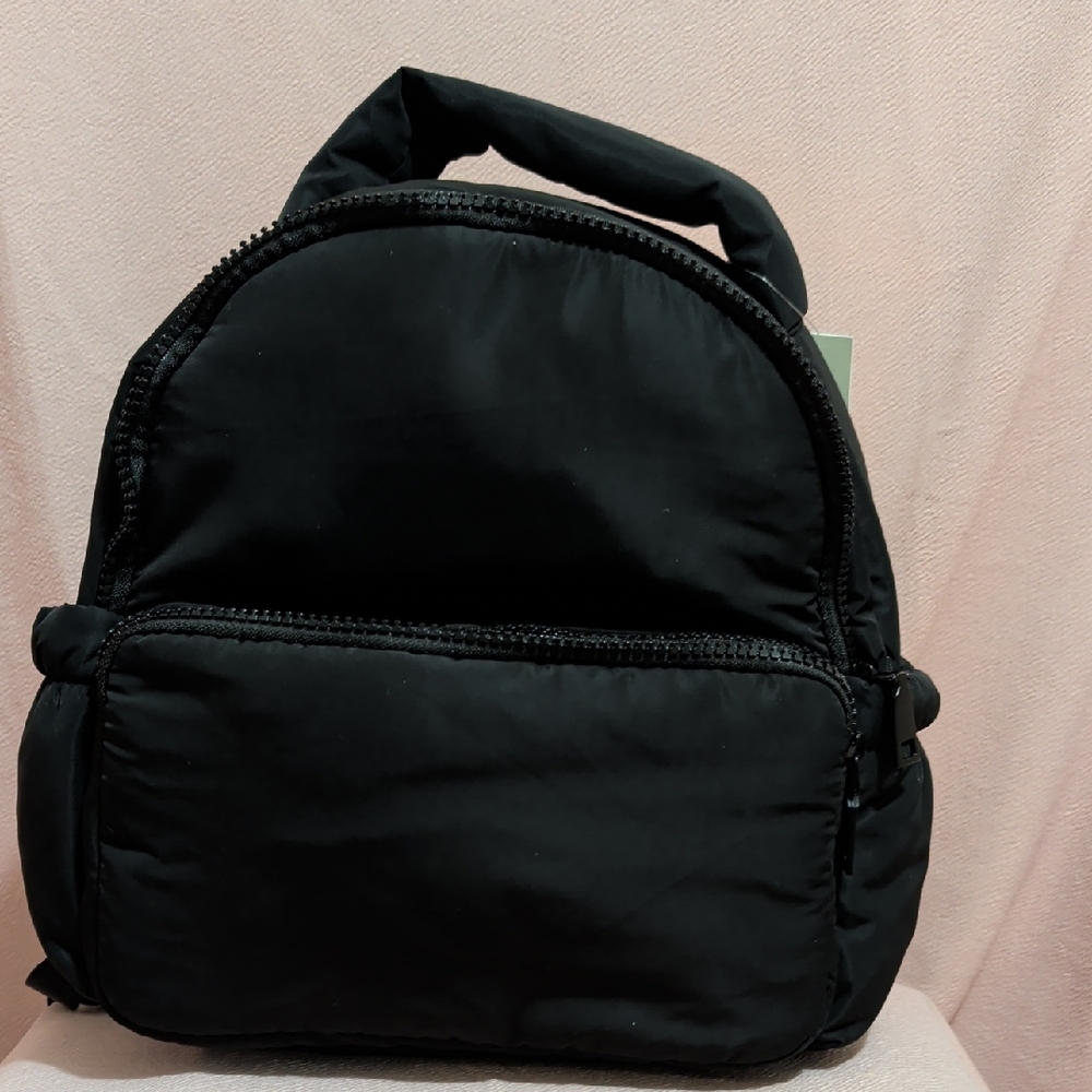 Time and Tru Woman's Black Backpack